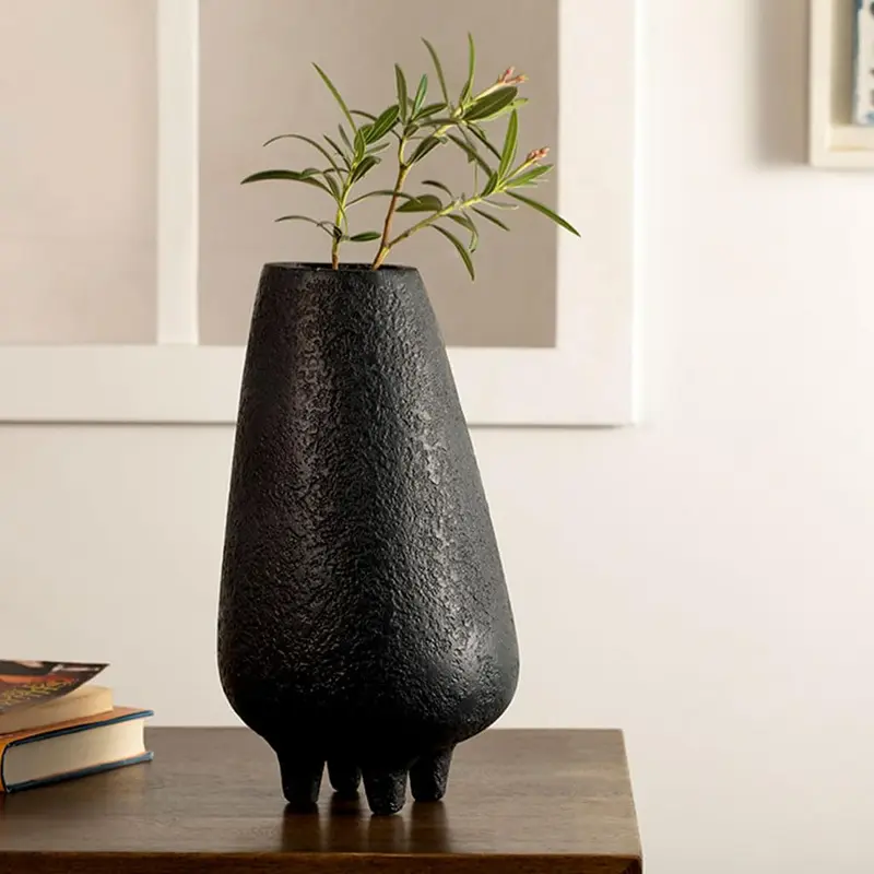 Midnight Terracotta Vase Tall: Elegant Home Decor for Flowers | 30 cm | Black