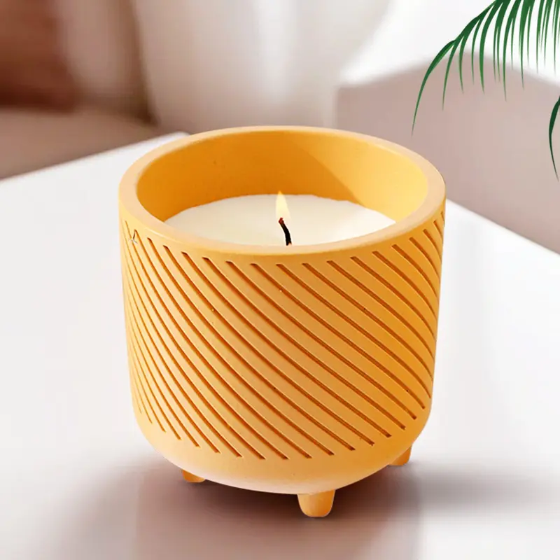 1 Pack: Ceylon Tea Scented Candle - 25 Hrs Burn Time | Orange | Decorative